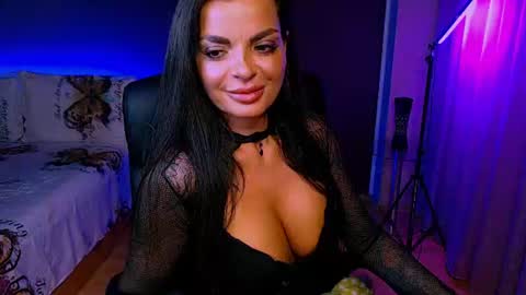 Snapshot of _milani_ chatting on July 2026 08:52:02 PM Milani online show from July 2026 08:52:02 PM