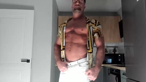 Snapshot of _miles19 chatting on February 2026 10:08:02 PM _miles19 online show from February 2026 10:08:02 PM