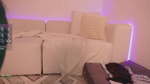 Vale online show from December 2024 12:08:01 AM