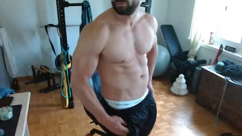 BENJI online show from May 2026 03:18:01 PM