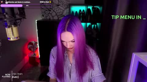 Snapshot of _mistress__ chatting on December 2024 04:23:01 PM Mistress Milana online show from December 2024 04:23:01 PM