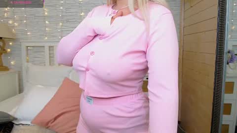 Misty online show from March 2025 01:12:01 AM