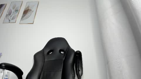 _molly_rosse_ online show from July 2026 11:57:01 AM