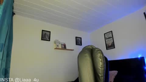     liaaa 4u online show from December 2024 03:47:01 AM