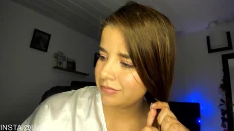     liaaa 4u online show from December 2024 01:08:01 AM