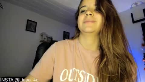     liaaa 4u online show from January 2025 03:11:02 AM