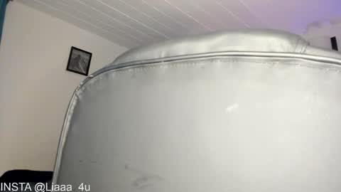     liaaa 4u online show from February 2025 12:25:01 AM