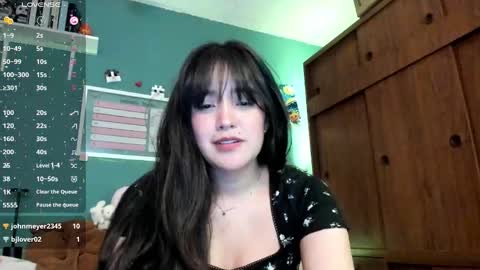 Snapshot of _moon_cake_ chatting on February 2026 04:41:01 AM Next stream 950 pm Colombia time xd online show from February 2026 04:41:01 AM