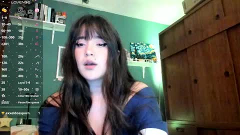 Snapshot of _moon_cake_ chatting on March 2026 02:27:02 AM Next stream 950 pm Colombia time xd online show from March 2026 02:27:02 AM