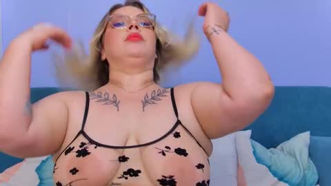 Fiona online show from September 2025 03:12:02 PM