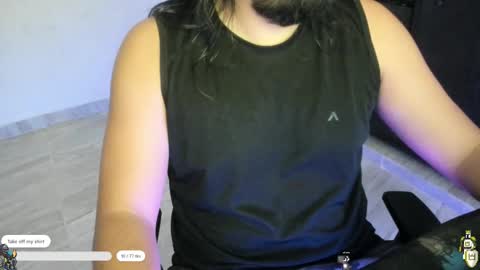   John    online show from November 2025 05:17:01 AM