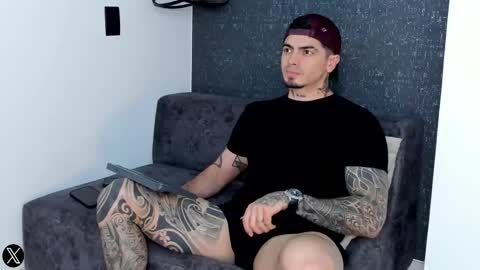 _mrcock_ online show from October 2025 10:25:02 PM