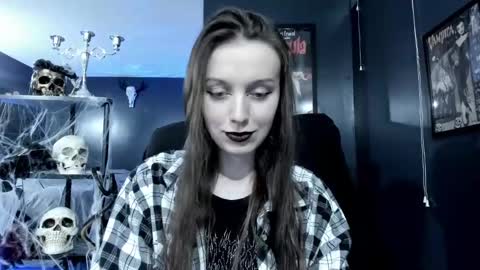 _naamah online show from December 2024 10:02:02 PM