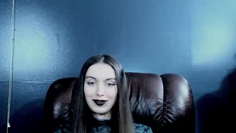 _naamah online show from October 2025 08:55:02 PM