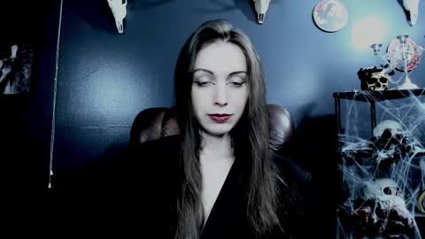 _naamah online show from November 2025 09:15:02 PM