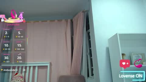 nahomi  online show from November 2025 11:29:01 PM