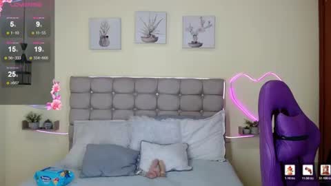 _naomi_s online show from June 2026 01:22:02 PM