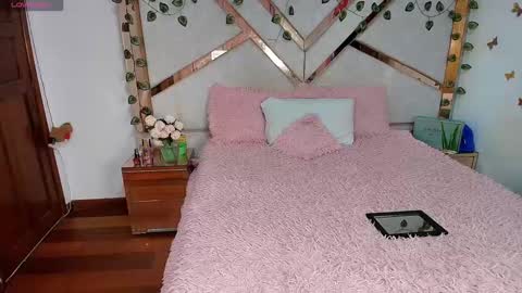 Snapshot of _natashaa19 chatting on September 2025 11:27:02 PM Natasha Rodriguez independent model online show from September 2025 11:27:02 PM