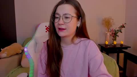 Mia with a big heart  online show from February 2025 03:35:01 AM