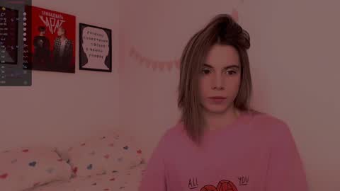 Nika online show from January 2025 10:51:01 AM