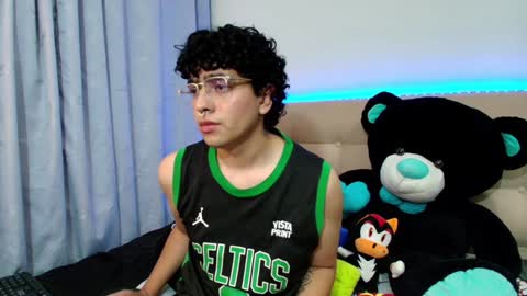 Snapshot of _nickconnor1 chatting on December 2024 01:10:01 AM Nicolas online show from December 2024 01:10:01 AM