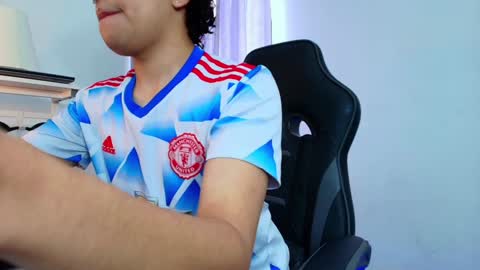 Snapshot of _nickconnor1 chatting on January 2025 09:29:02 PM Nicolas online show from January 2025 09:29:02 PM