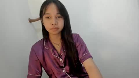 Nicole online show from May 2026 10:54:02 AM