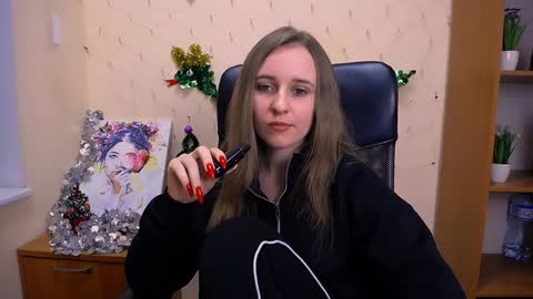 Nica online show from December 2024 03:47:02 PM