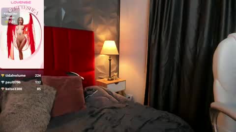 Snapshot of _nicoletteshea_ chatting on January 2025 03:08:02 AM _nicoletteshea_ online show from January 2025 03:08:02 AM