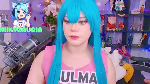 niiky online show from February 2026 07:36:02 PM