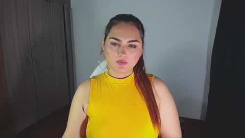 Nina  online show from December 2024 10:41:01 PM