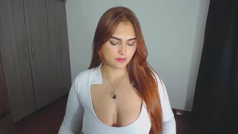 Nina  online show from January 2025 07:29:02 PM