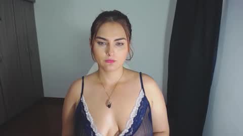 Nina  online show from January 2025 07:32:02 AM