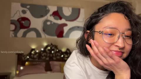 Mikayla online show from December 2024 09:31:01 PM