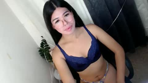 Snapshot of _odette22 chatting on June 2026 05:42:01 AM _odette22 online show from June 2026 05:42:01 AM