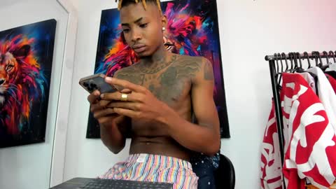 Kevin  online show from December 2024 06:16:01 PM