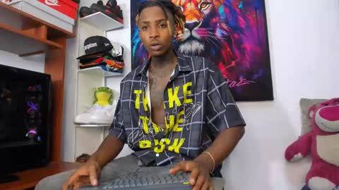 Kevin  online show from September 2025 09:04:02 PM