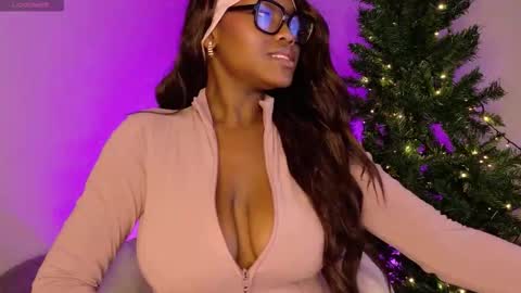 Paris online show from November 2025 03:32:02 AM