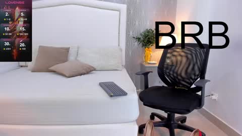  peach1  online show from February 2025 05:01:02 PM