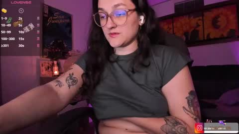 violeta ig  online show from January 2025 04:02:02 AM