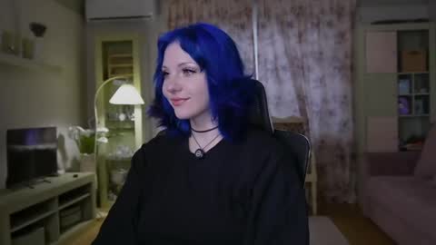 Snapshot of _penisflytrap_ chatting on June 2026 02:39:01 AM Viktoria online show from June 2026 02:39:01 AM
