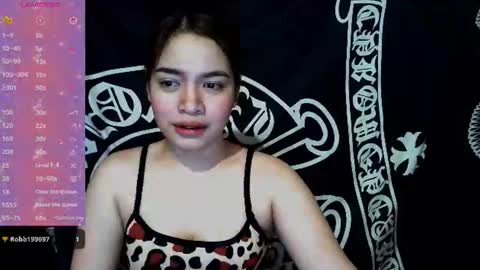 Snapshot of _preciousmoira chatting on June 2026 12:41:02 AM _preciousmoira online show from June 2026 12:41:02 AM