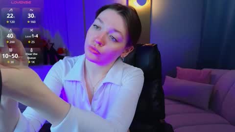 Snapshot of _r_i_n_a_ chatting on February 2026 01:15:02 AM Rina online show from February 2026 01:15:02 AM