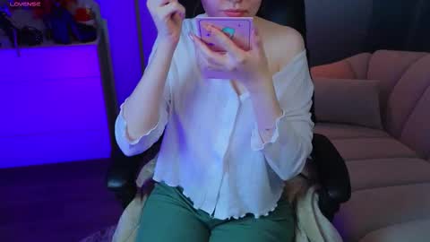 Snapshot of _r_i_n_a_ chatting on February 2026 01:10:02 AM Rina online show from February 2026 01:10:02 AM