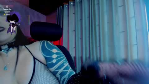 Raven online show from December 2025 01:39:02 PM