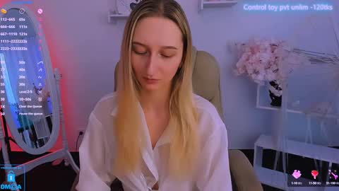 I am Rina online show from February 2025 12:41:02 PM