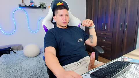 Roberto online show from January 2025 02:10:02 PM