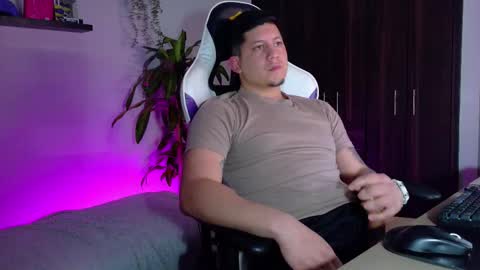 Roberto online show from January 2026 05:00:02 AM