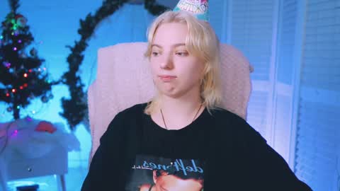 Snapshot of _rockstone_ chatting on December 2024 10:28:01 AM Rock stone online show from December 2024 10:28:01 AM