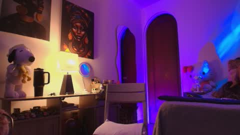 _rose_smith online show from December 2025 02:18:01 AM